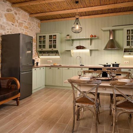 Physis Country House Near Matala Beach & Faistos Kouses ภายนอก รูปภาพ
