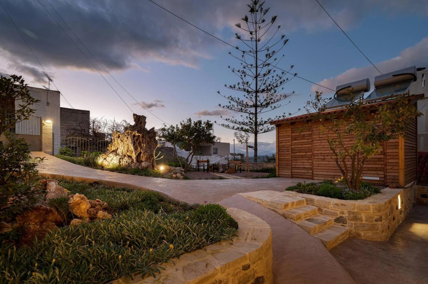 Physis Country House Near Matala Beach & Faistos Kouses ภายนอก รูปภาพ