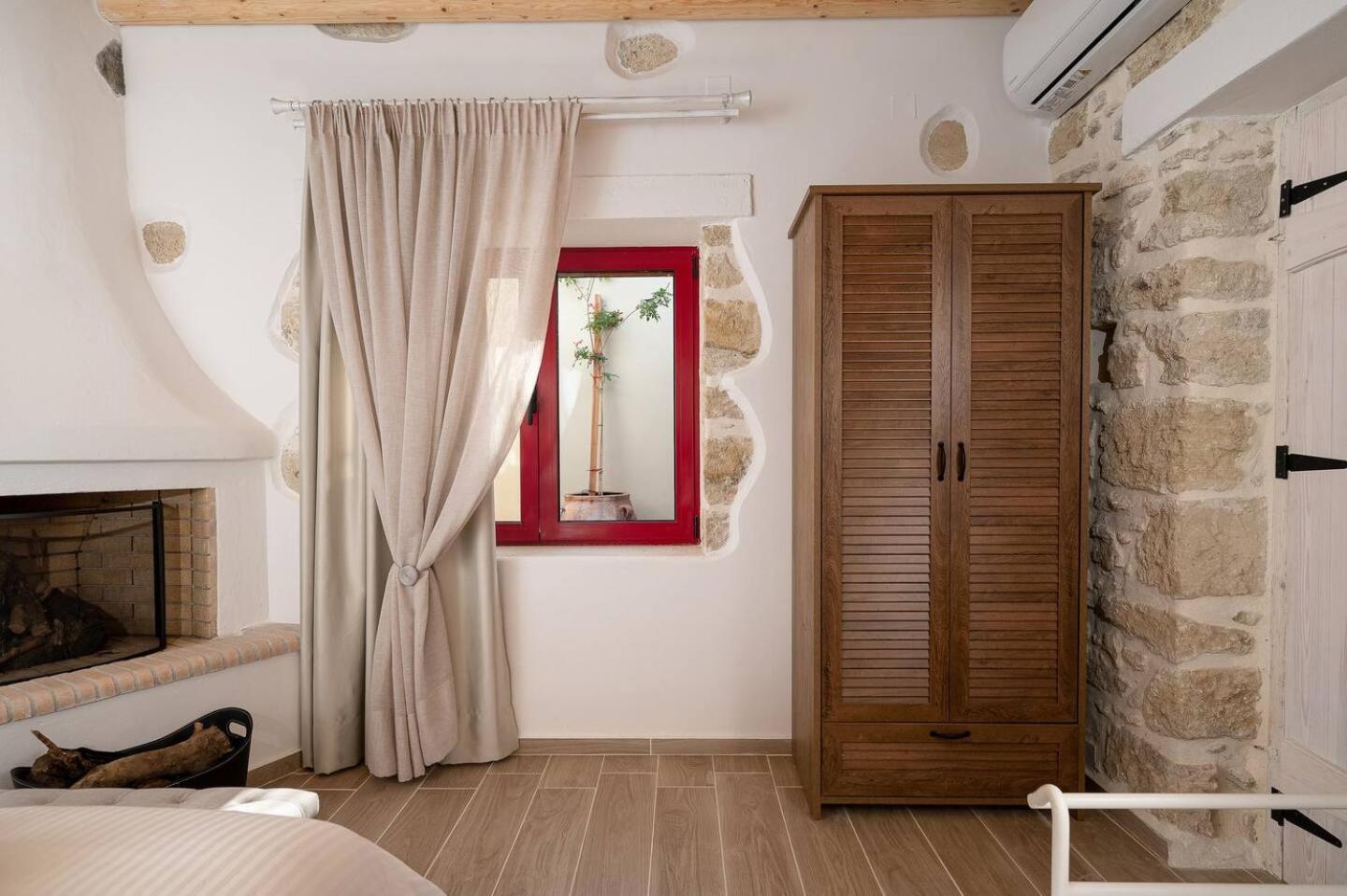 Physis Country House Near Matala Beach & Faistos Kouses ภายนอก รูปภาพ