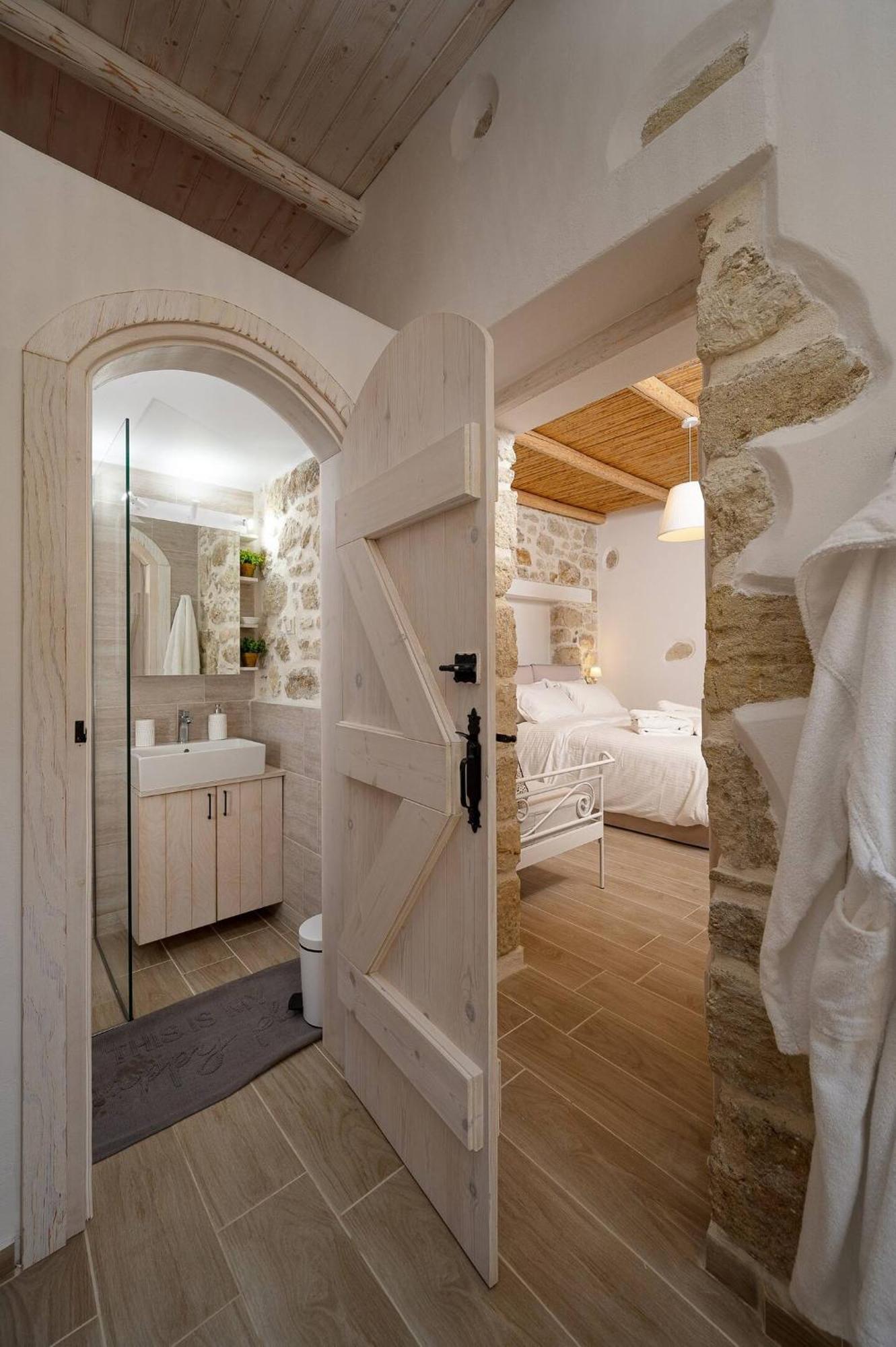 Physis Country House Near Matala Beach & Faistos Kouses ภายนอก รูปภาพ