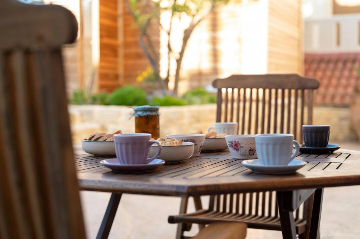 Physis Country House Near Matala Beach & Faistos Kouses ภายนอก รูปภาพ